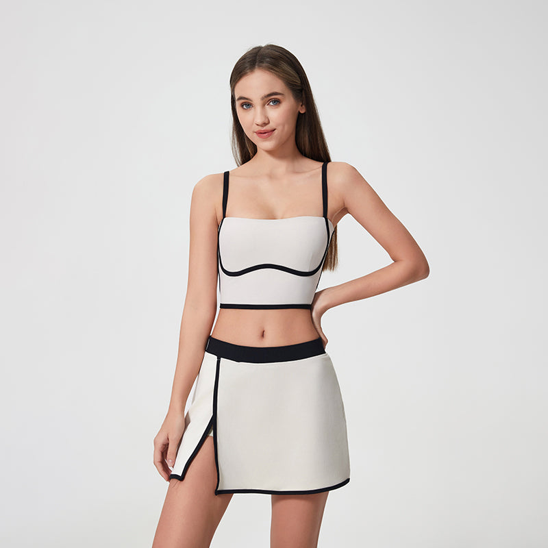 Lightweight Strappy Sports Bra — Breathable 4-Way Stretch Yoga & Gym Bra with Removable Pads