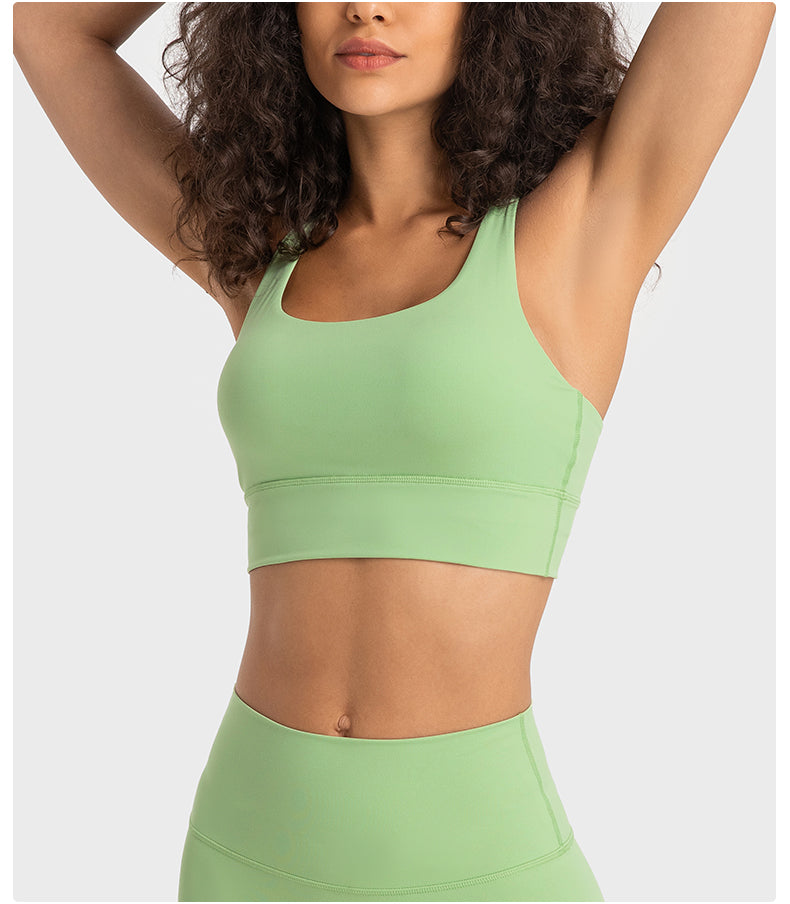 High-Support Cross-Back Sports Bra — Nude-Feel Fabric, Removable Pads & Anti-Bounce Design