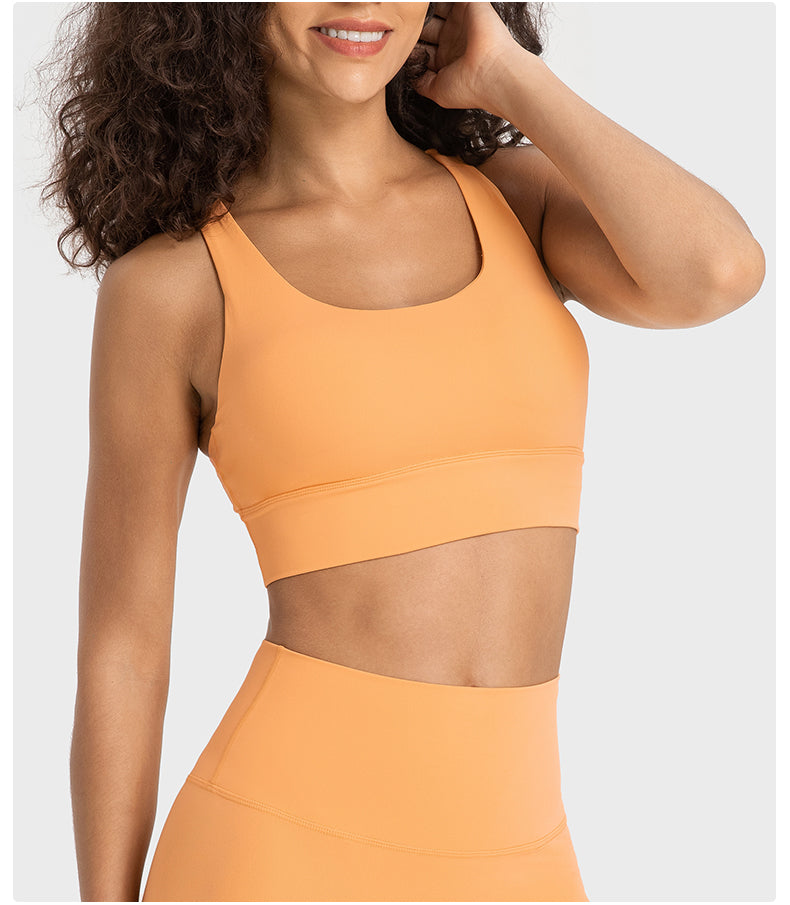 High-Support Cross-Back Sports Bra — Nude-Feel Fabric, Removable Pads & Anti-Bounce Design